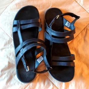 Columbia Tilly Jane Black Strappy Leather Sandals